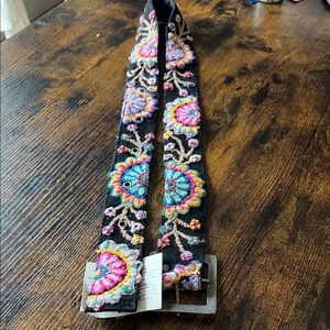 Floral Embroidered Belt - Black and Pink